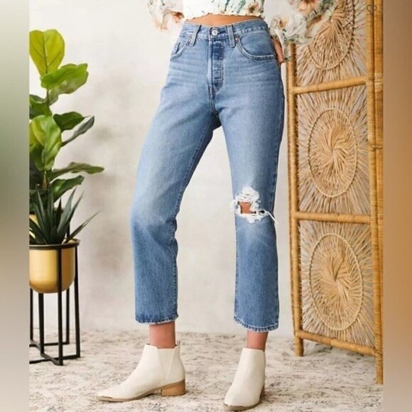 NEW Levi's 501 Original High Rise Straight Leg Blue Jeans Size 28 - Picture 10 of 12